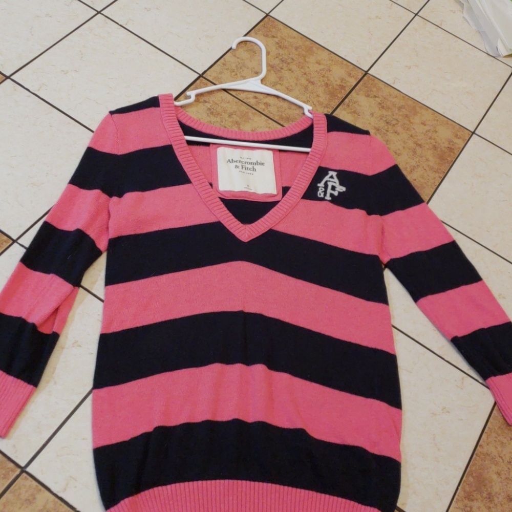 Abercrombie sweater